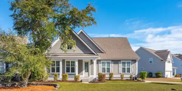 220 Swallowtail Court, Mount Pleasant SC 29464