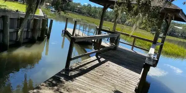 730 Creeks Edge