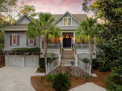 112 Governors Drive