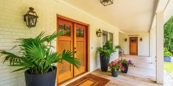 Image 4: 1035LakeviewDr-KeenEyeMarketing-008