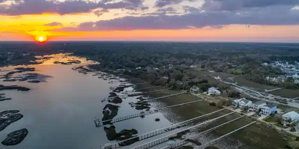942 W Oceanview Road, Charleston SC 29412