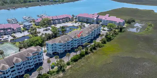 142 W Mariners Cay Drive