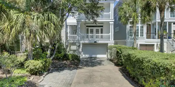 30 Yacht Harbor Court