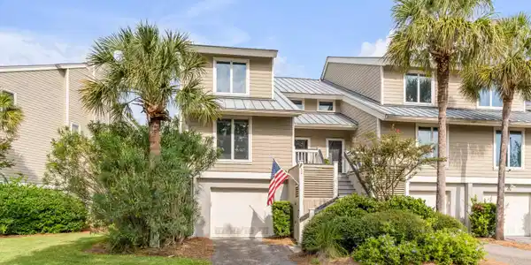 40 Linkside Court