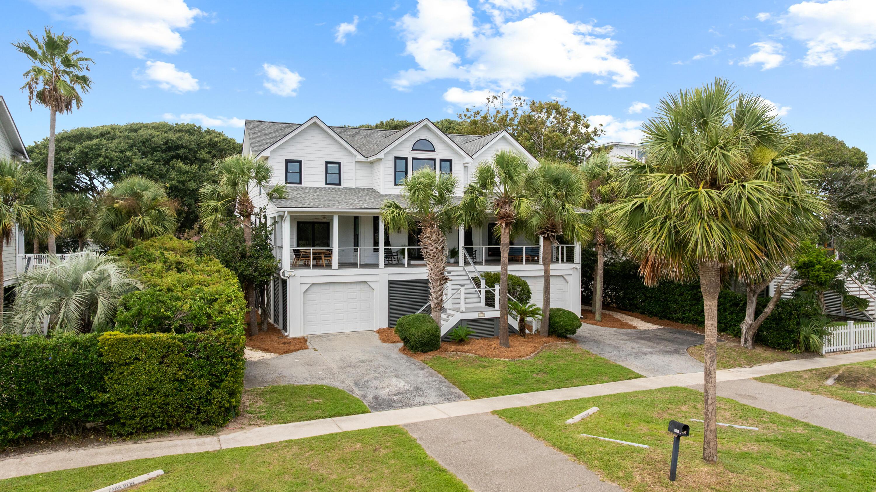 Image 2: 3105 Palm Blvd