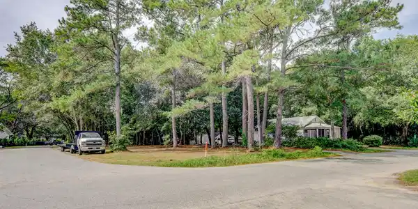 1305 Erckmann Drive
