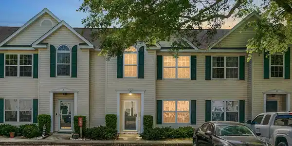 1545 Ashley River Road