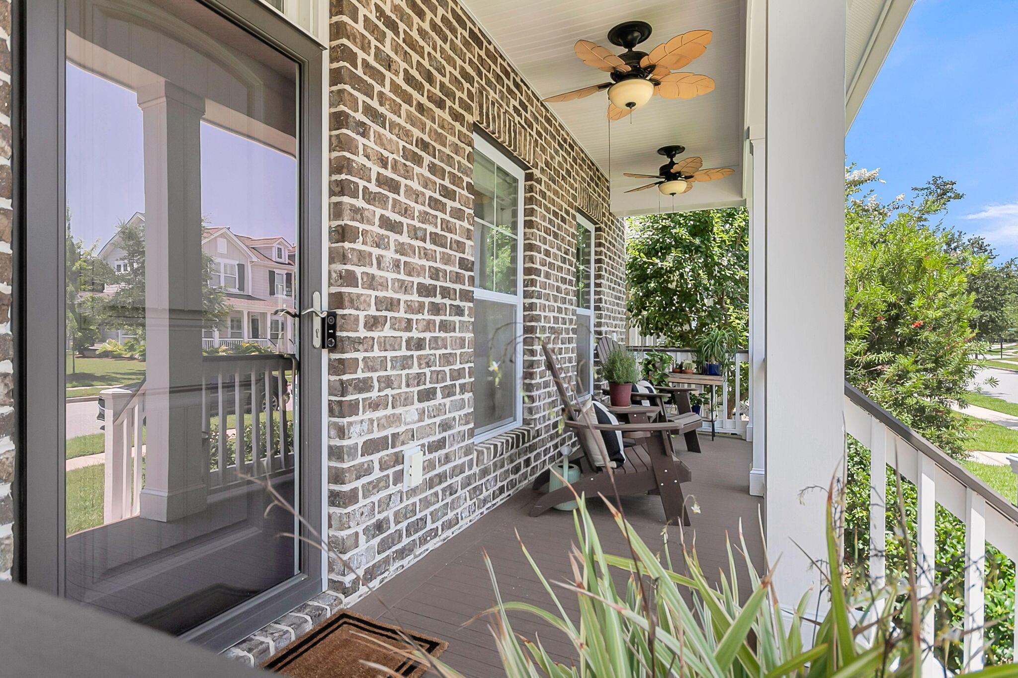 Image 4: Front Porch