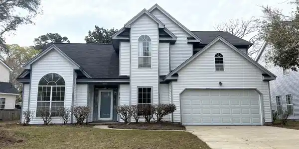 1905 Falling Creek Circle, Mount Pleasant SC 29464
