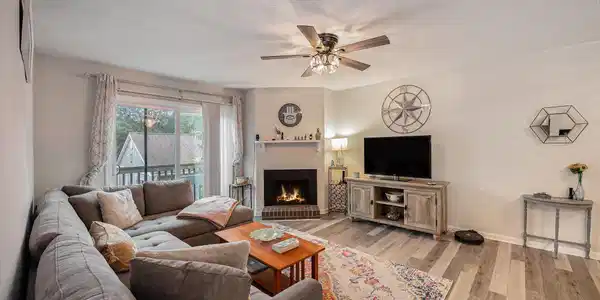 1402 Camp Road