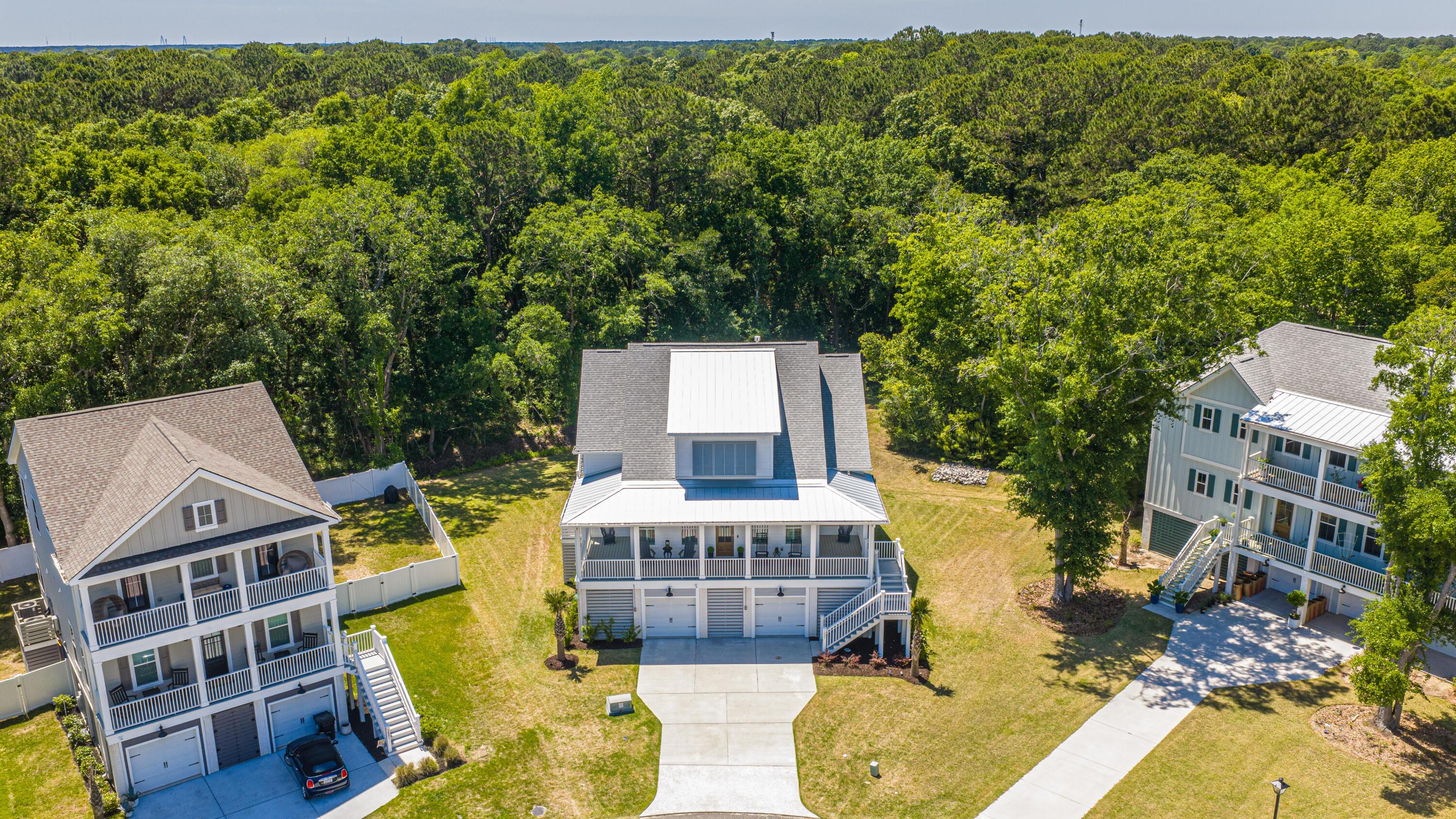 Image 2: 1087CapersviewCt074