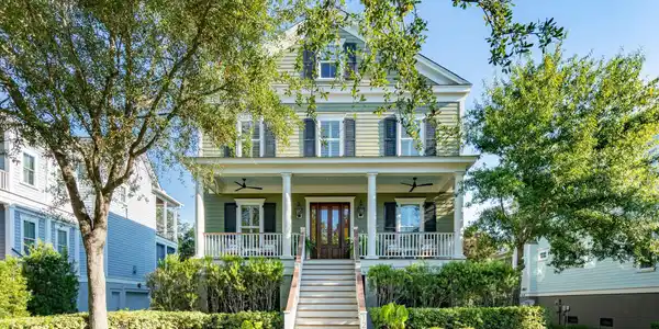 1218 Smythe Street, Charleston SC 29492