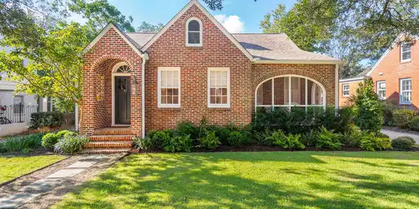 11 Beverly Road