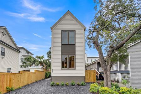 402 Nicholas Alley