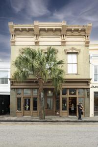 377 King Street