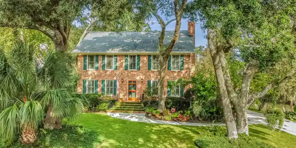 632 Oak Marsh Drive, Mount Pleasant SC 29464