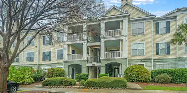 130 River Landing Drive