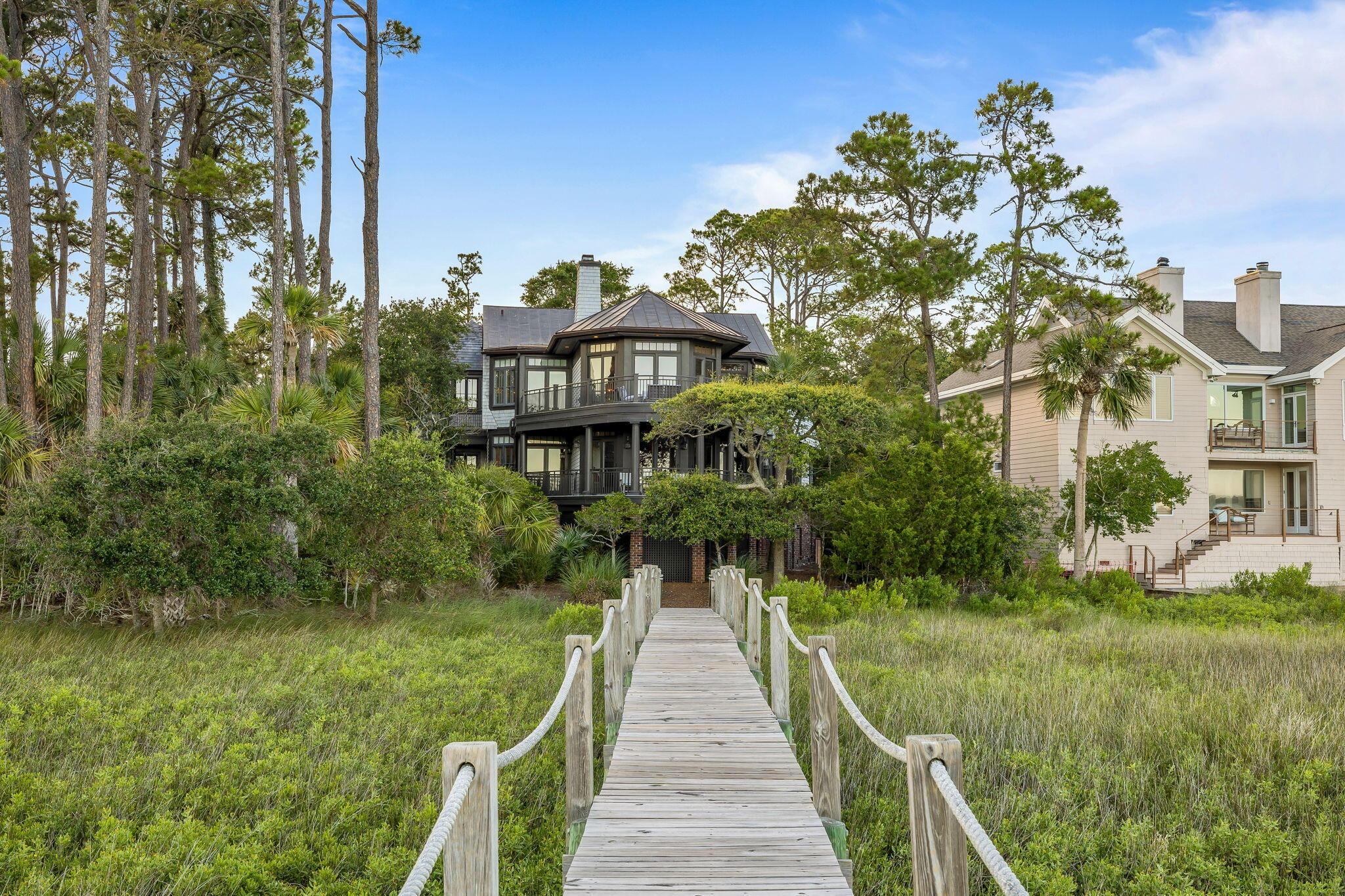 Image 1: 50-web-or-mls-3121 Marshgate Dr - Coasta