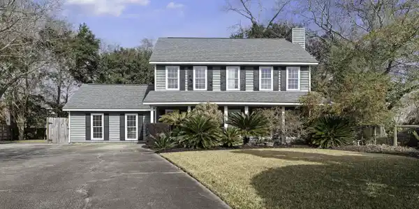 1536 Vantage Point