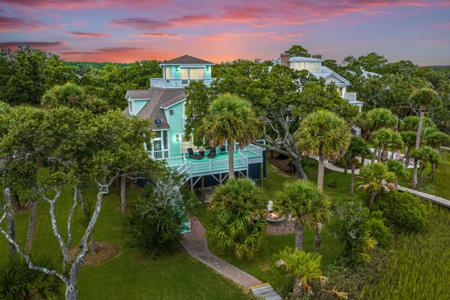 844 Hammocks Way, Edisto Beach SC 29438