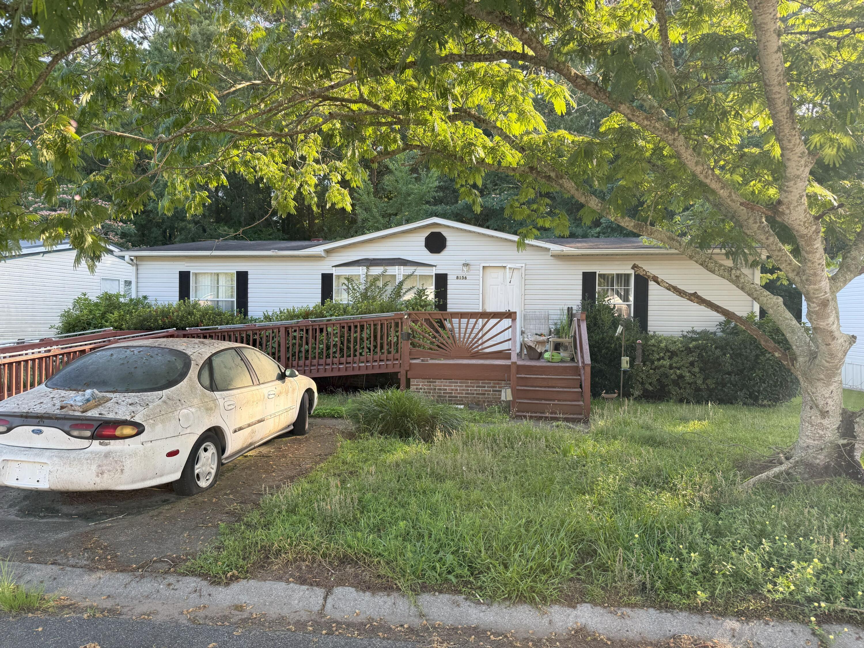Image 2: 8156 woodland 2