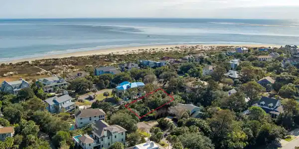 3621 Loggerhead Court