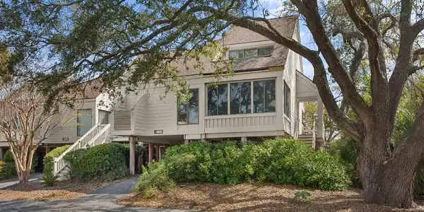 740 Spinnaker Beachhouses