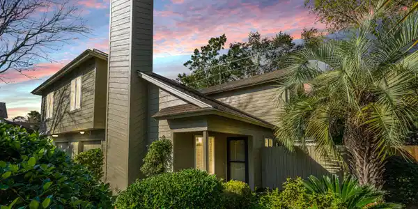 31 Maplecrest Drive