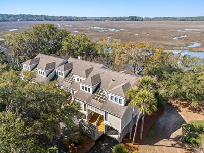1723 Live Oak Park