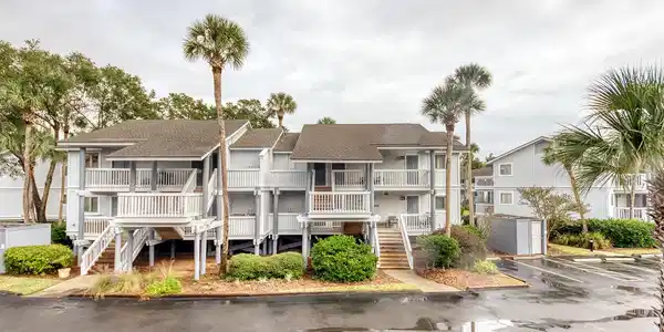40 Lagoon Villas Share 2