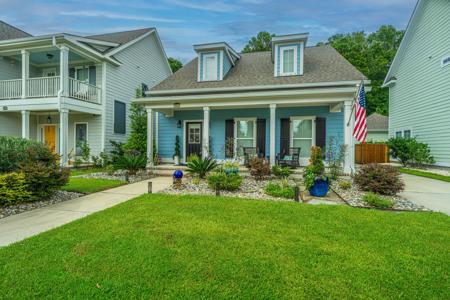 1696 Sparkleberry Lane