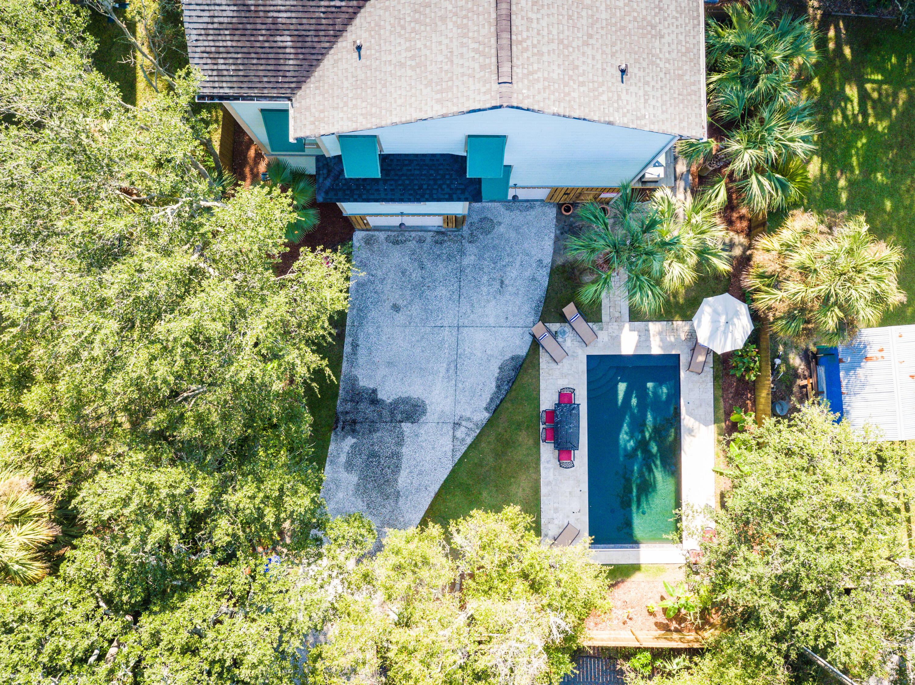 Image 2: The Oasis-0047