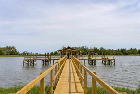 8042 Mariners Landing
