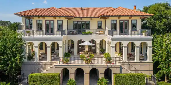 3655 Cobia Court