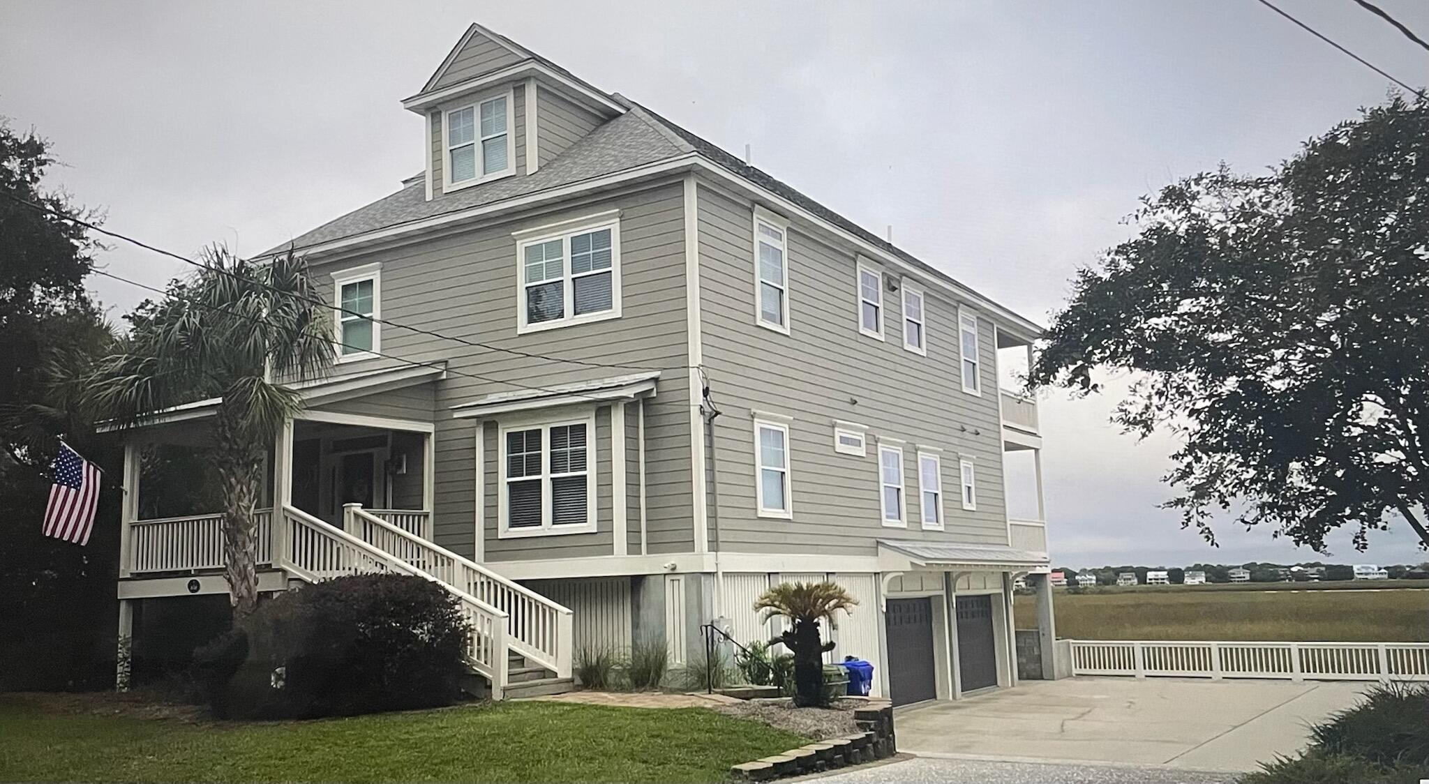 Image 2: Front of Home