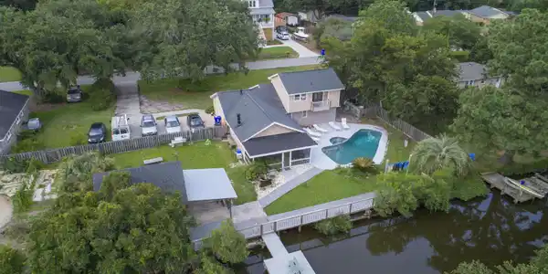 615 Schooner Road