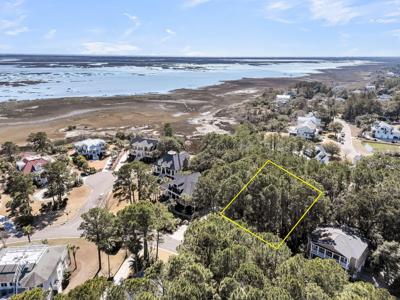 4987 Sound View Drive