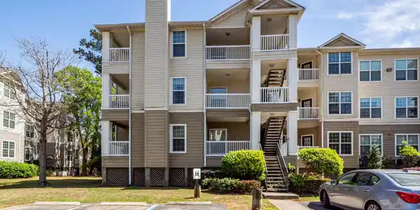 700 Daniel Ellis Drive