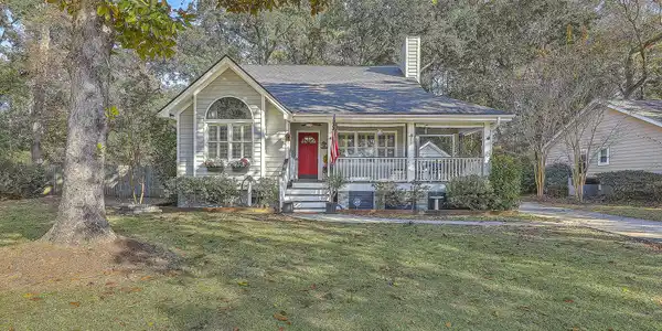 1050 Blue Marlin Drive, Charleston SC 29412