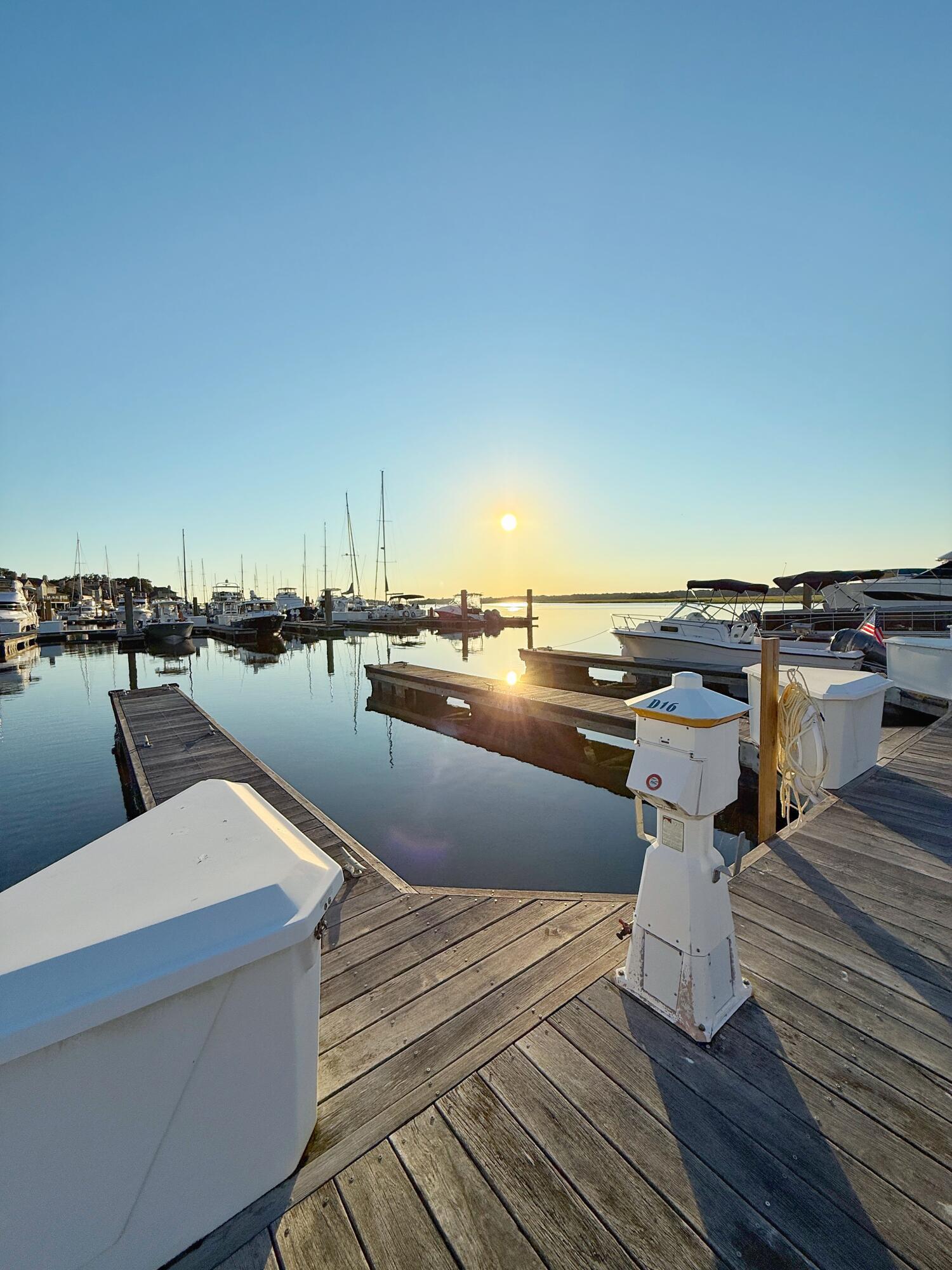 Image 3: D-16 Boat Slip