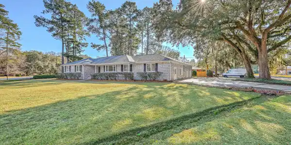 1009 Southgate Drive