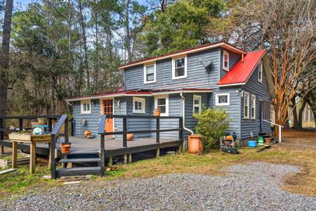 9994 N Highway 17