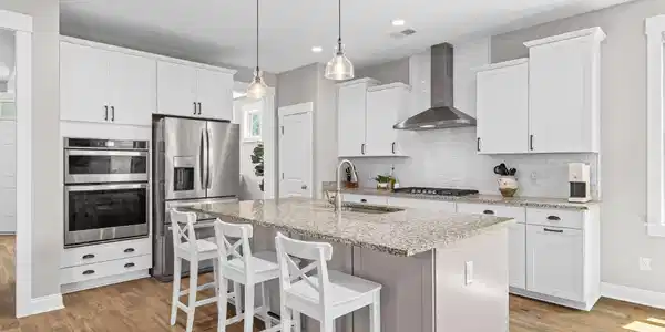 Image 2: Chef's Kitchen