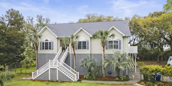 1514 Macoma Road, Mount Pleasant SC 29466