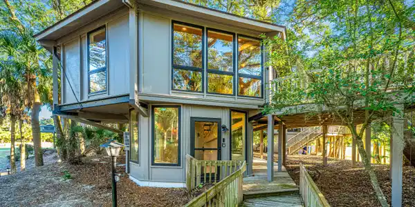 7 Dunecrest Trace