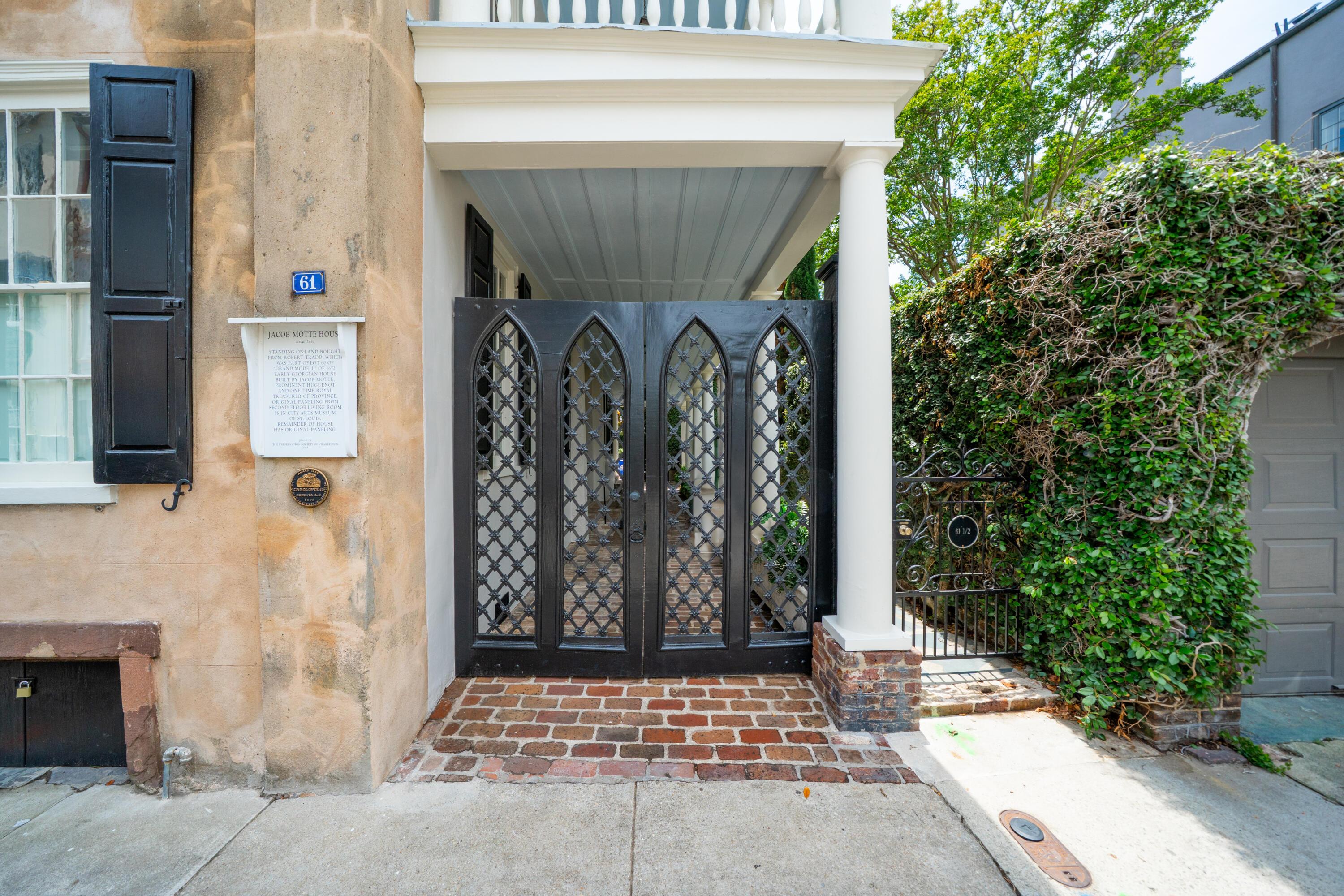 Image 4: Front of House