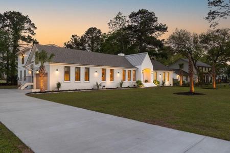 1183 Farm Quarter Road