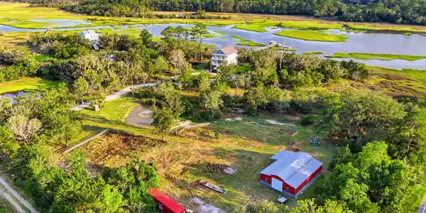 Image 3: 69-068-dji-20260823184842-0039-d-jpg