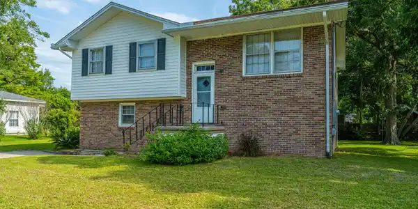 1348 Briarfield Avenue, Charleston SC 29412