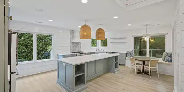 1075 Wayfarer Lane